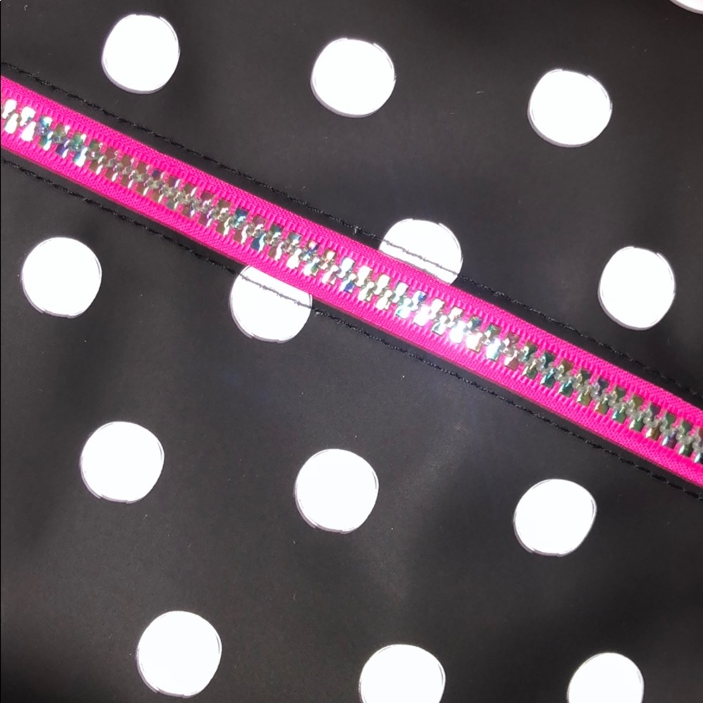 Pink! Travel Bag - Picture 5 of 5